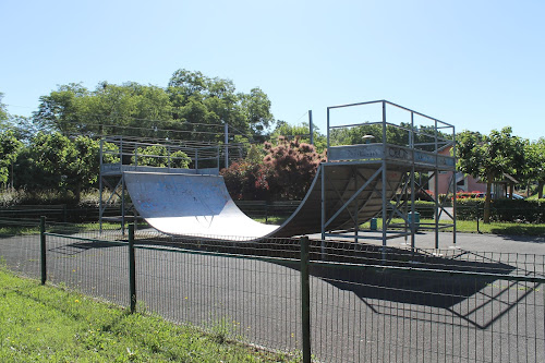 Skatepark - Saint-Médard-d'Eyrans à Saint-Médard-d'Eyrans