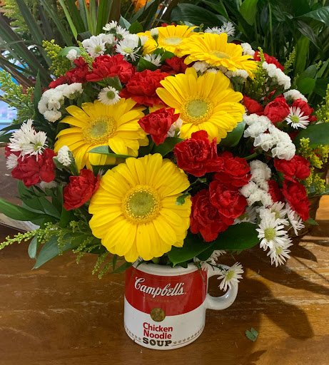 Florist «A Little Castle Flower Shop», reviews and photos, 602 S F St F, Harlingen, TX 78550, USA