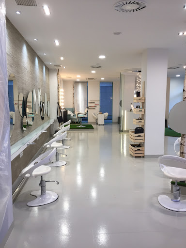 Carmelo Abad Peluqueros en Valencia, Valencia