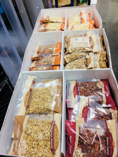 Supermarket «Myrtle Avenue Food Bazaar Supermarket», reviews and photos, 1102 Myrtle Ave, Brooklyn, NY 11206, USA