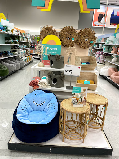 Department Store «Target», reviews and photos, 2209 Howard St, Evanston, IL 60202, USA