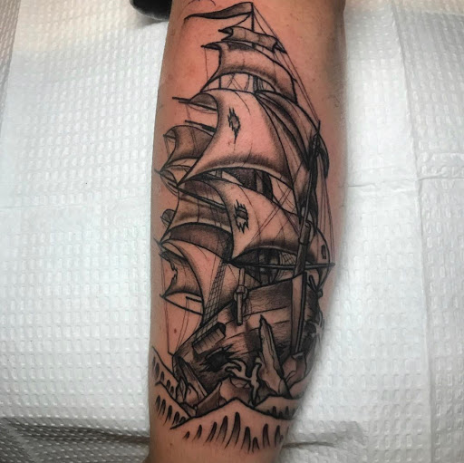 Tattoo and Piercing Shop «Lucky 13 Tattoos and Body Piercing», reviews and photos, 314 W Main St, Kutztown, PA 19530, USA