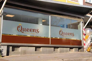 Queens Hair & Beauty image