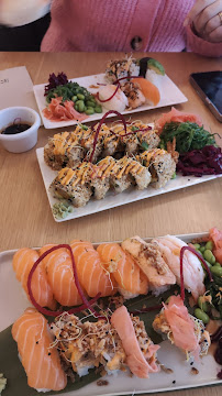 Les plus récentes photos du Restaurant de sushis Hélou - Sushi House Scandinave à Paris - n°3