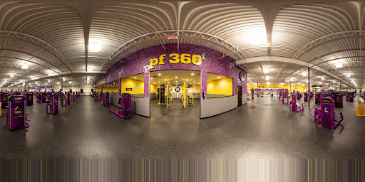 Gym «Planet Fitness», reviews and photos, 1007 E Grand River Ave, Brighton, MI 48116, USA