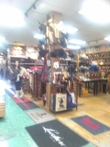 Western Apparel Store «Country General Store», reviews and photos, 6279 Van Nuys Blvd, Van Nuys, CA 91401, USA