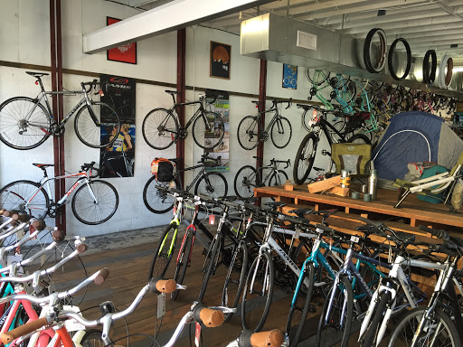 Bicycle Store «Motion Bike Shop», reviews and photos, 914 Aviation Blvd, Hermosa Beach, CA 90254, USA