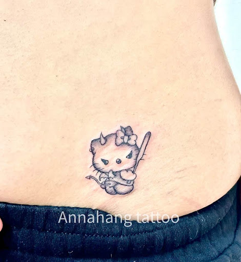 Explore spine tattoo ideas for women, creative tattoo ideas in Garden Grove, available at Anna Hang Tattoo