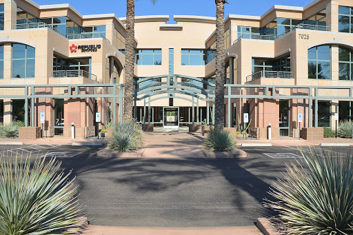 Pawn Shop «Biltmore Loan and Jewelry - Scottsdale», reviews and photos, 10830 N Scottsdale Rd, Scottsdale, AZ 85254, USA