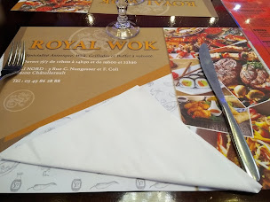 Photo n°5 de Royal Wok à Châtellerault ()