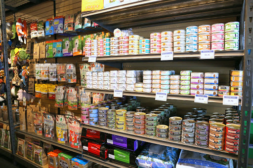 Pet Supply Store «The Whole Dog Market», reviews and photos, 2937 18th St S, Homewood, AL 35209, USA