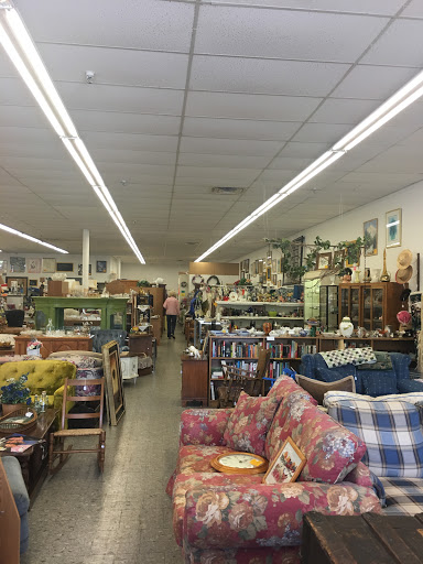 Used Furniture Store «Used-A-Bit Shoppe», reviews and photos, 624 Water St S, Northfield, MN 55057, USA