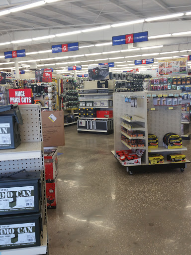 Hardware Store «Harbor Freight Tools», reviews and photos, 30990 US Hwy 19 N, Palm Harbor, FL 34684, USA