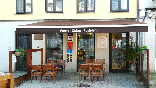 Vanity Cakes