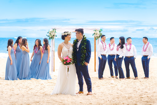 Charming wedding planners in Honolulu