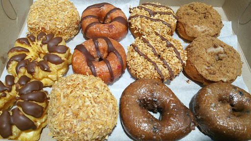 Donut Shop «Daily Dozen», reviews and photos, 32701 Woodward Ave, Royal Oak, MI 48073, USA