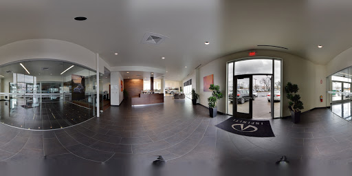 Car Dealer «Louisville INFINITI», reviews and photos, 8 Swope Autocenter Dr, Louisville, KY 40299, USA