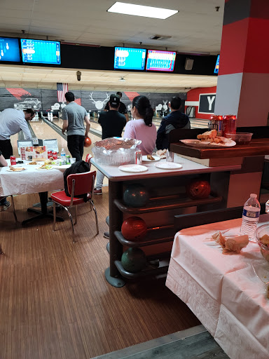 Bowling Alley «Brunswick Zone Hazlet Lanes», reviews and photos, 1400 Route Number 36, Hazlet, NJ 07730, USA