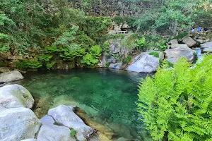 Poço Azul image