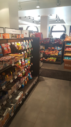 Book Store «University of Chicago Bookstore», reviews and photos, 970 E 58th St, Chicago, IL 60637, USA