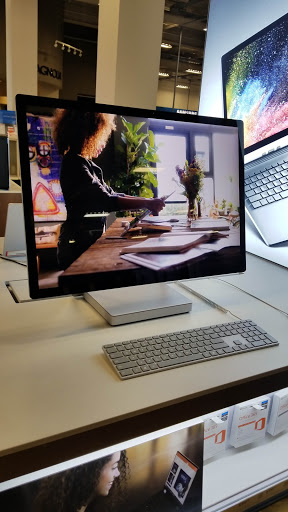 Best Buy image