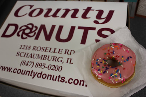 Donut Shop «County Donuts», reviews and photos, 1218 S Roselle Rd, Schaumburg, IL 60193, USA