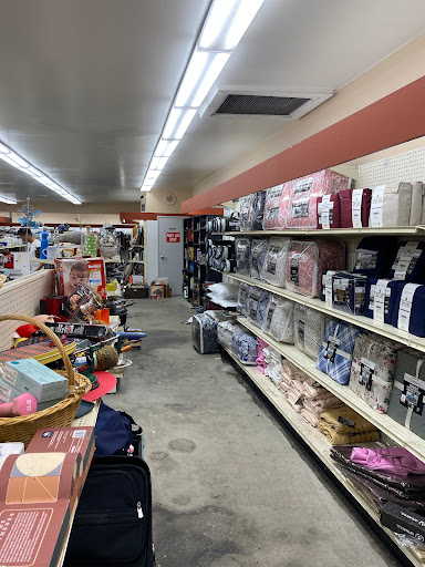 Thrift Store «Goodwill - Sherman Oaks», reviews and photos, 14760 Ventura Blvd, Sherman Oaks, CA 91403, USA