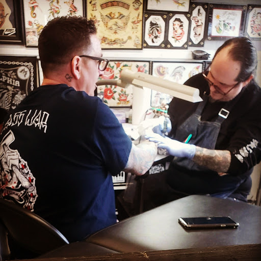 Tattoo Shop «Hat City Tattoo», reviews and photos, 32 North St, Danbury, CT 06810, USA
