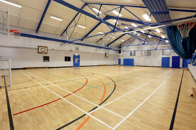 Reviews of Charteris (Kilburn) Sports Centre in London - Gym