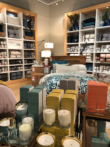 Furniture Store «west elm», reviews and photos, 8805 Dadeland Blvd b101, Miami, FL 33156, USA