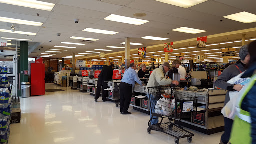 Grocery Store «Jewel-Osco», reviews and photos, 303 Holmes Ave, Clarendon Hills, IL 60514, USA