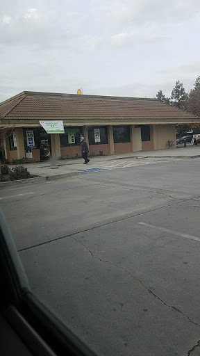 Coffee Shop «Starbucks», reviews and photos, 120 E Robertson Blvd, Chowchilla, CA 93610, USA