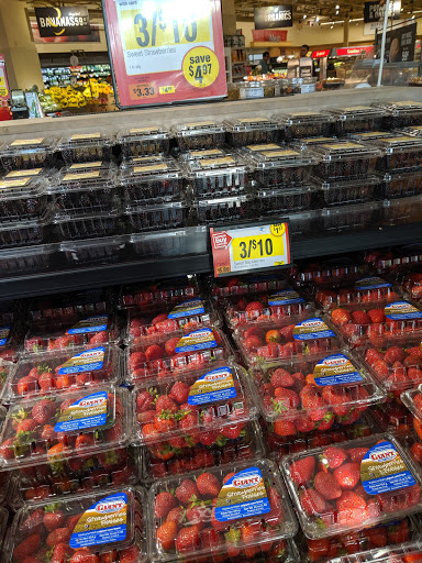 Shopping Mall «The Bay Terrace», reviews and photos, 23-98 Bell Blvd, Bayside, NY 11360, USA