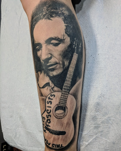 Tattoo Shop «Renaissance Studios», reviews and photos, 112 Washington Ave, Endicott, NY 13760, USA