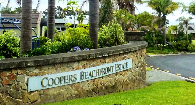 Coopers Beachfront Estate - Whangarei