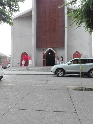 Opiniones de Parroquia Nuestra Señora De La Merced en Doñihue - Iglesia