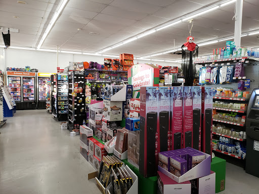 Dollar Store «FAMILY DOLLAR», reviews and photos, 3179 Queens Chapel Rd, Mt Rainier, MD 20712, USA