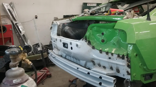 Auto Body Shop «Country Auto Inc», reviews and photos, 1501 Chamber Ct, Anamosa, IA 52205, USA