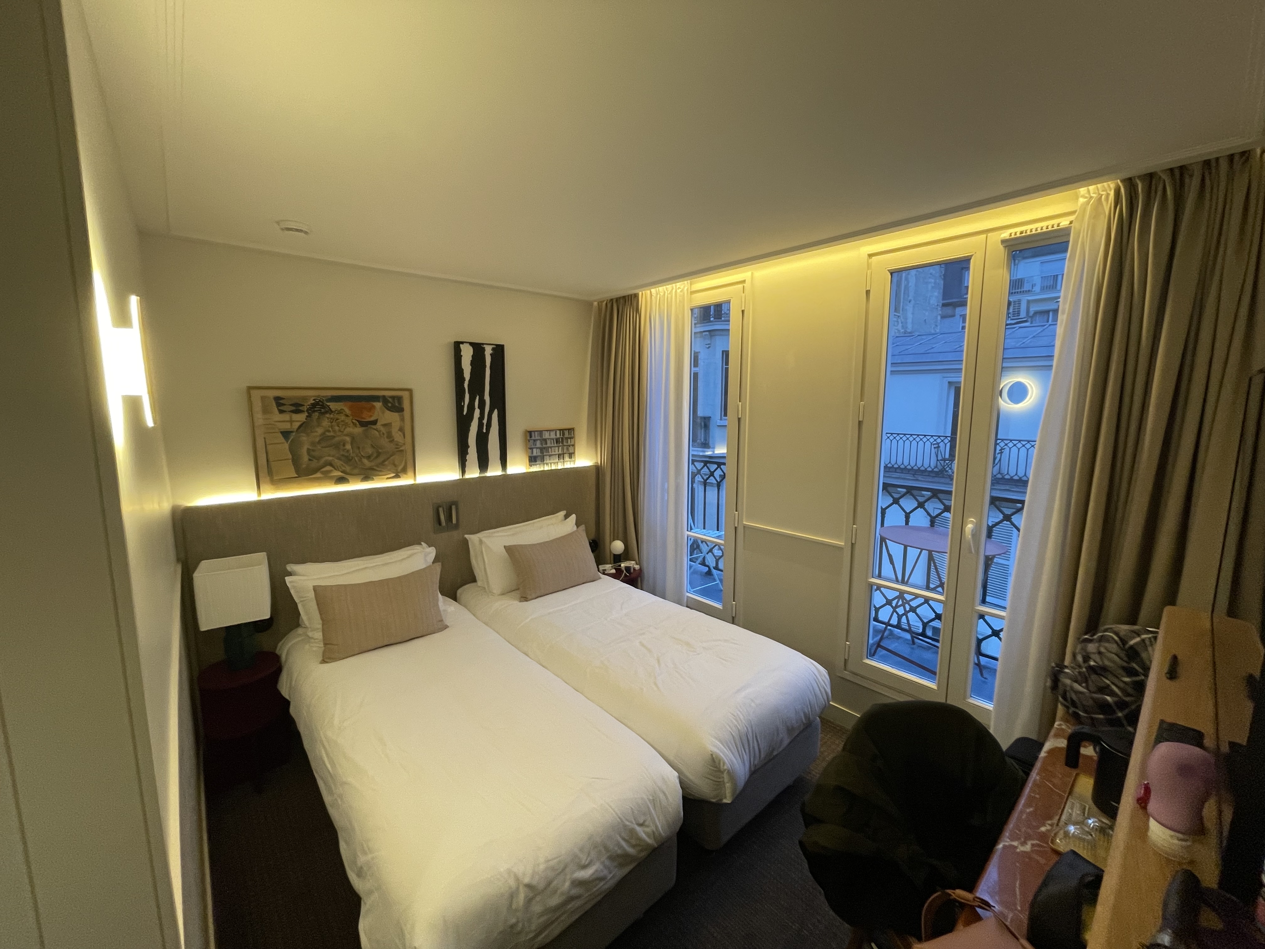 Photo n° 3 de l'avis de B. fait le 08/12/2023 à 00:57