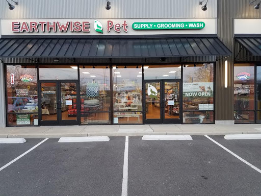 Pet Supply Store «EarthWise Pet Supply & Grooming», reviews and photos, 245 Fries Mill Rd, Blackwood, NJ 08012, USA