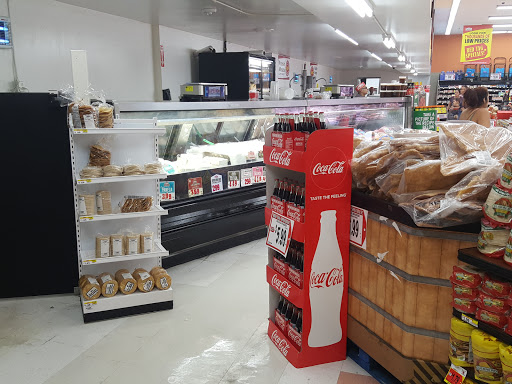 Grocery Store «Superior Grocers», reviews and photos, 16100 Lakewood Blvd, Bellflower, CA 90706, USA