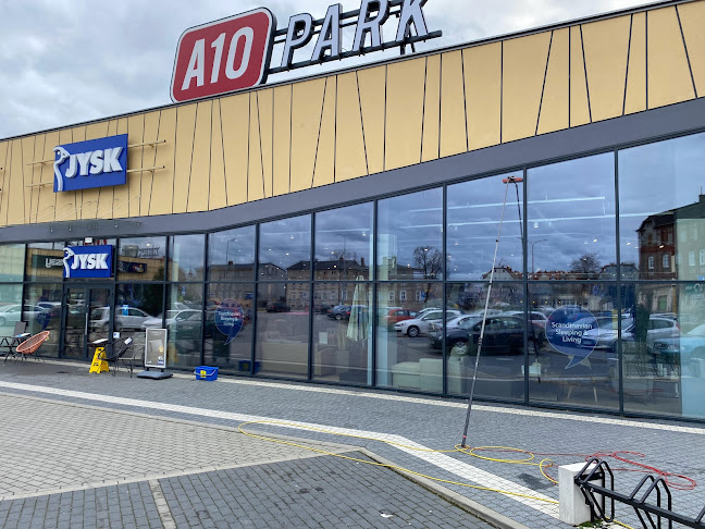 D & B Mycie Okien, Witryn i Paneli Słonecznych