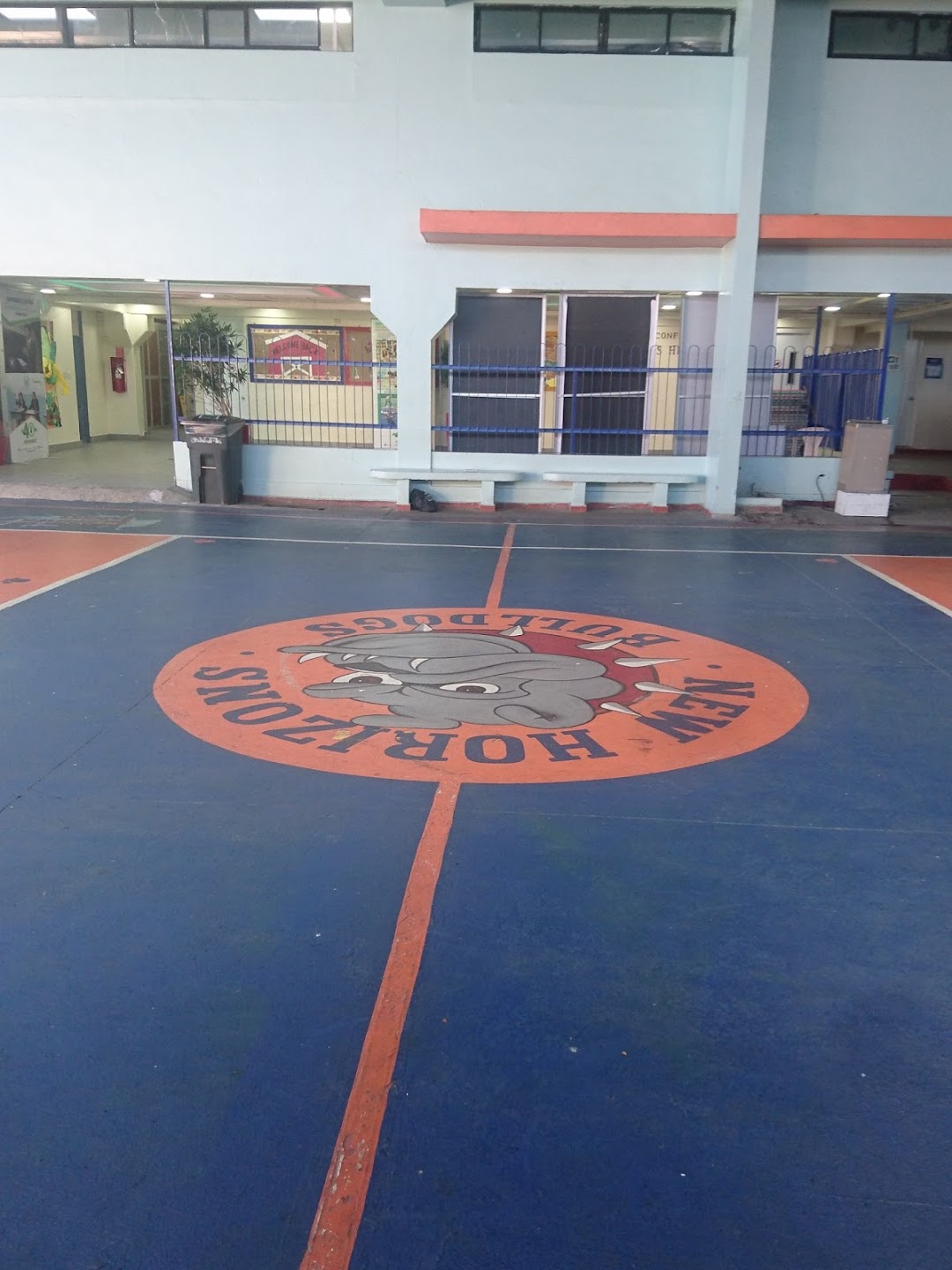 Colegio New Horizons