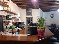 Atmosphère du Restaurant Le Petit Chêne Brun à Chennebrun - n°1
