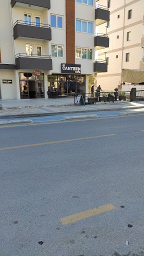 Di Canteen Cafe
