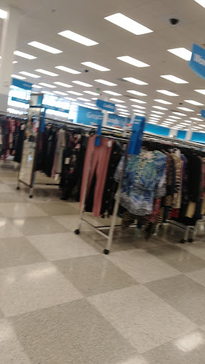 Clothing Store «Ross Dress for Less», reviews and photos, 1800 Rock Road, Derby, KS 67037, USA