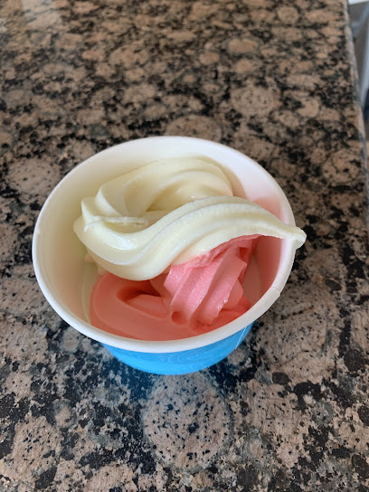 Yeti'z Frozen Yogurt