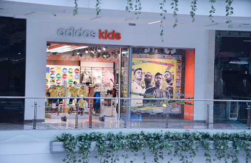 adidas Kids Store Santafe Medellin