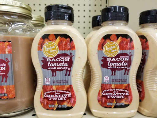 Grocery Store «Food Lion», reviews and photos, 350 N Cashua Dr, Florence, SC 29501, USA