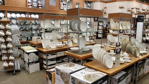Department Store «Bed Bath & Beyond», reviews and photos, 251 E Main St, Elmsford, NY 10523, USA